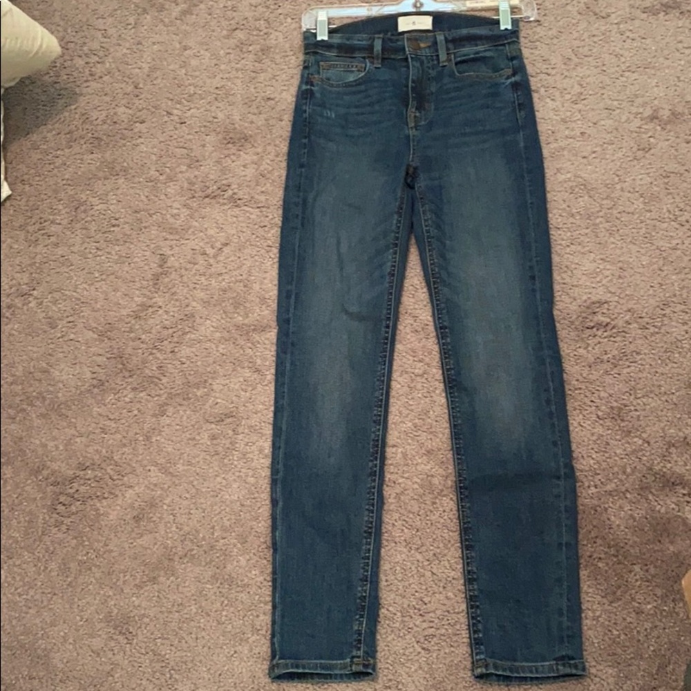 Lou & Grey High-Rise Skinny Jeans in Dark Blue Wash